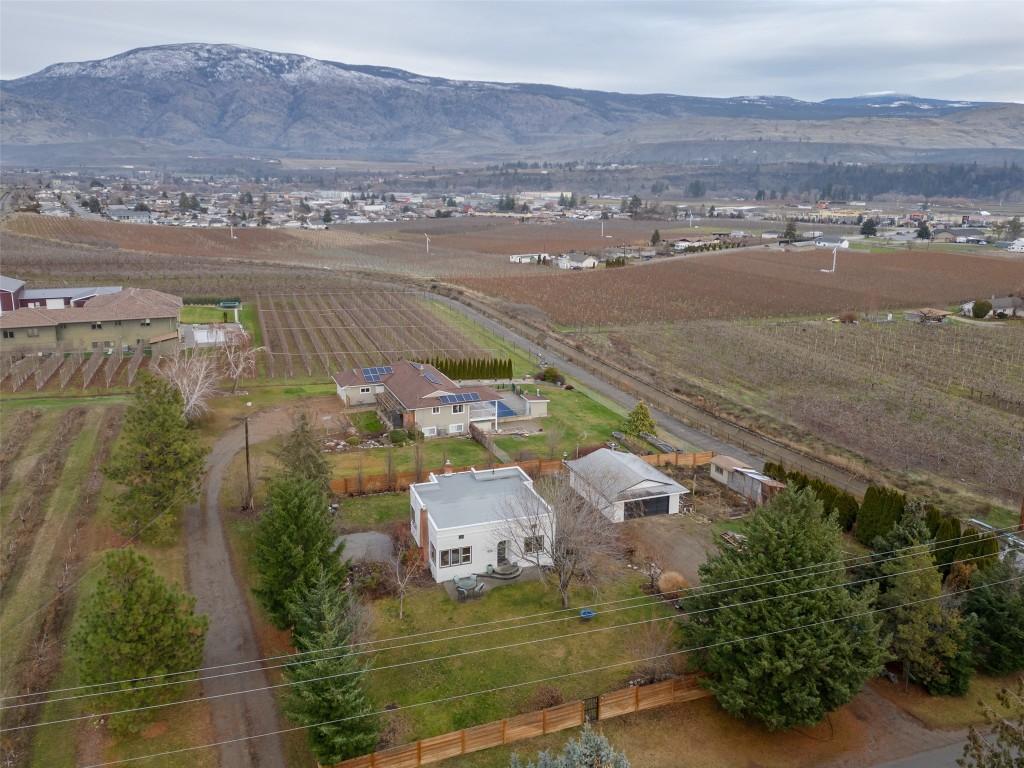 824 Road 2, Oliver, BC - Outdoor With View