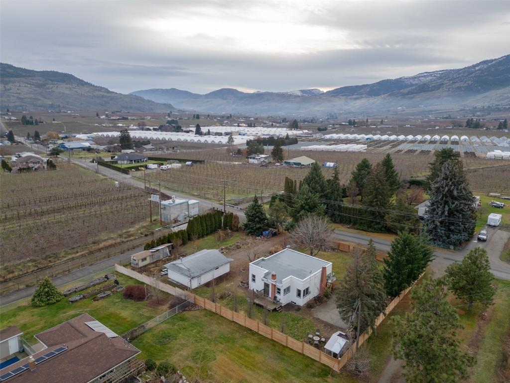 824 Road 2, Oliver, BC - Outdoor With View