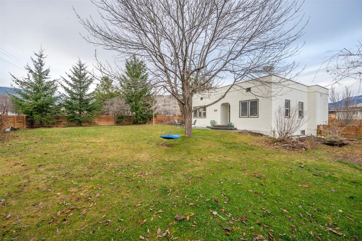 824 Road 2, Oliver, BC - Outdoor