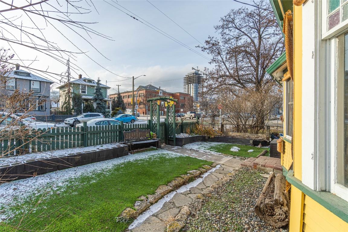 608 St Paul Street, Kamloops, BC - Outdoor