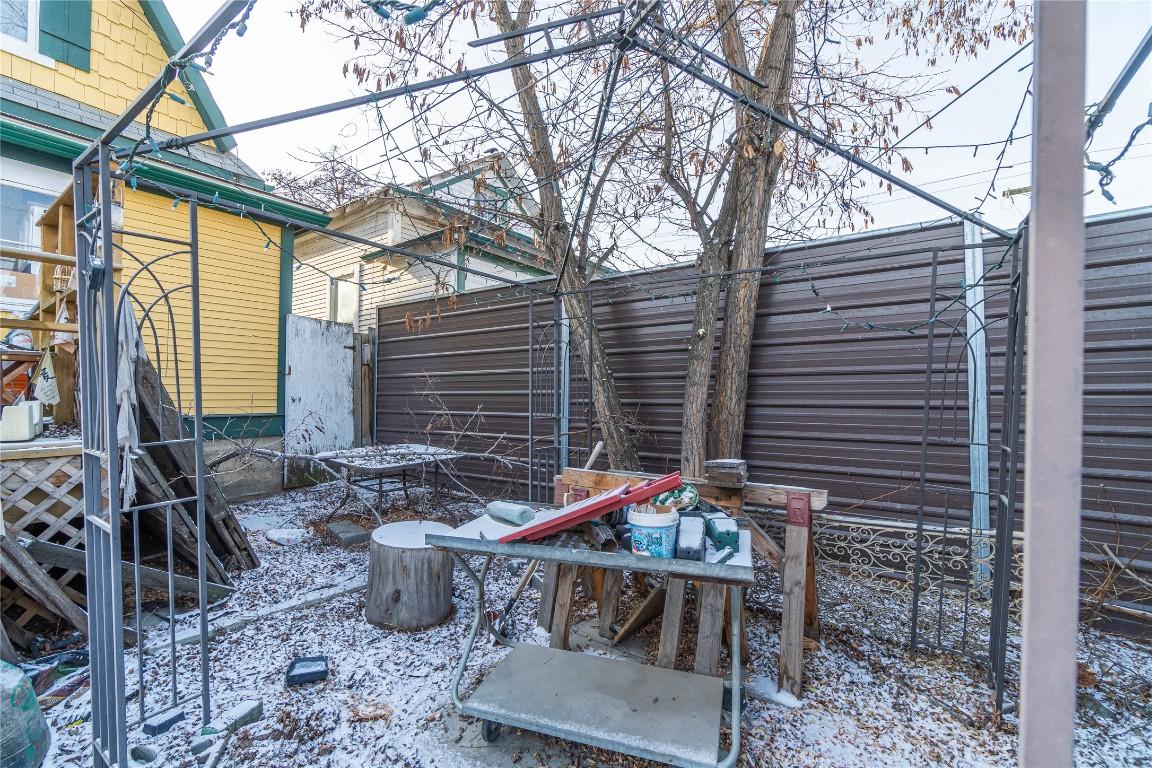 608 St Paul Street, Kamloops, BC - Outdoor