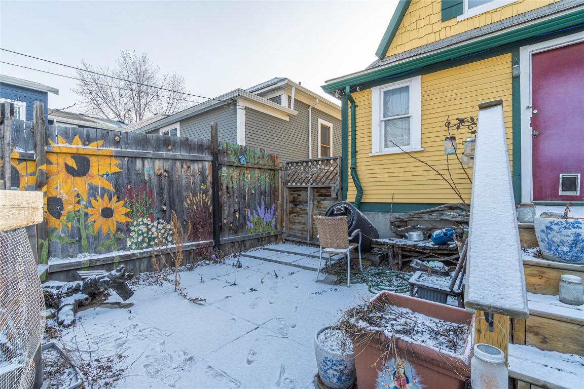 608 St Paul Street, Kamloops, BC - Outdoor With Exterior