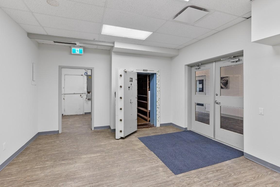 543 Bernard Avenue, Kelowna, BC