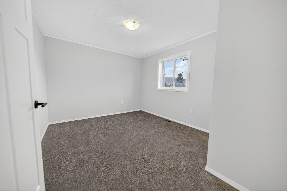 8948 Rundle Place, Canal Flats, BC