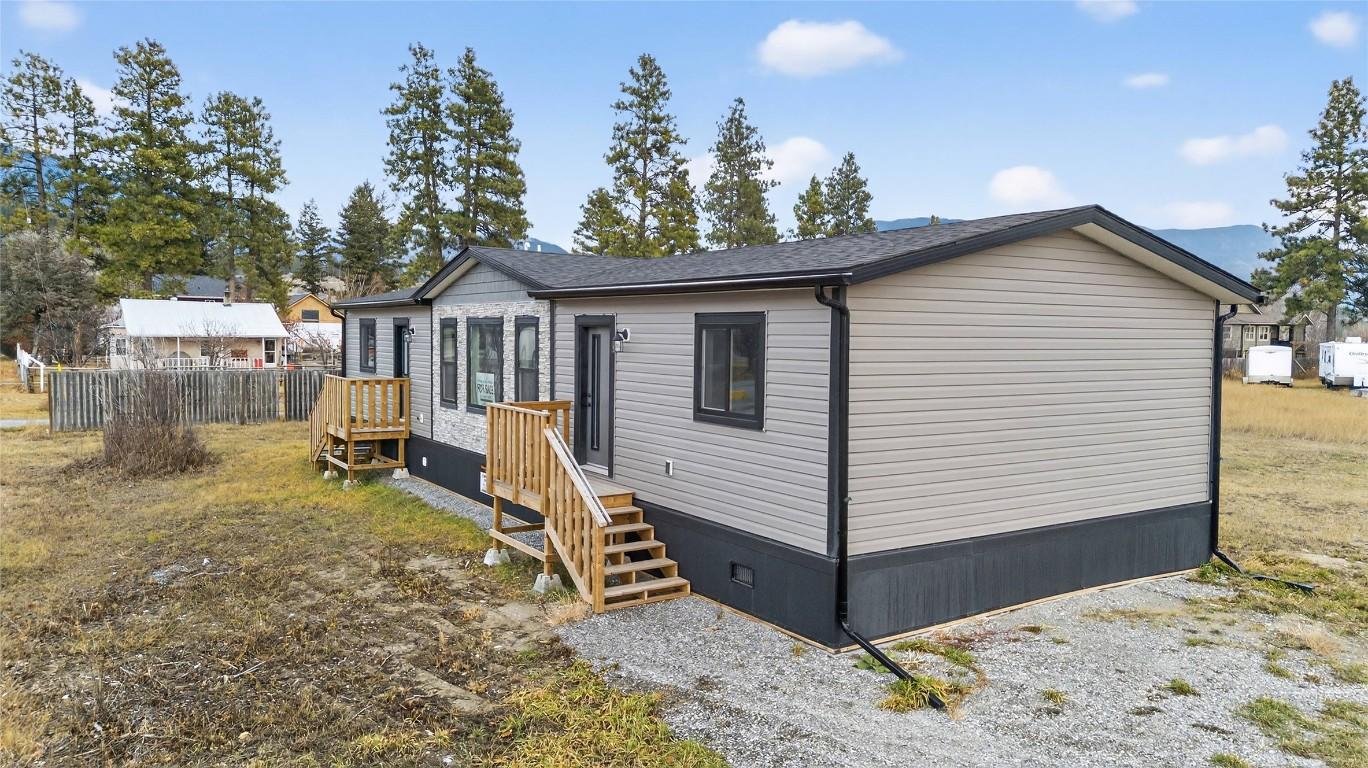 8948 Rundle Place, Canal Flats, BC