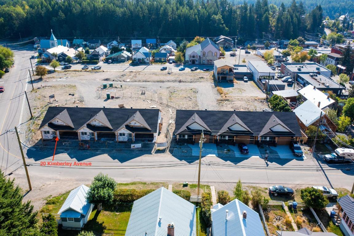 20 Kimberley Avenue, Kimberley, BC - Outdoor With Facade With View