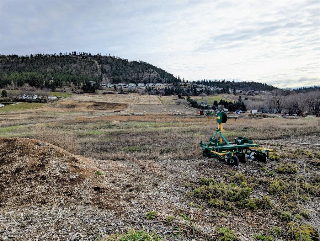 539 Valley Road, Kelowna, BC