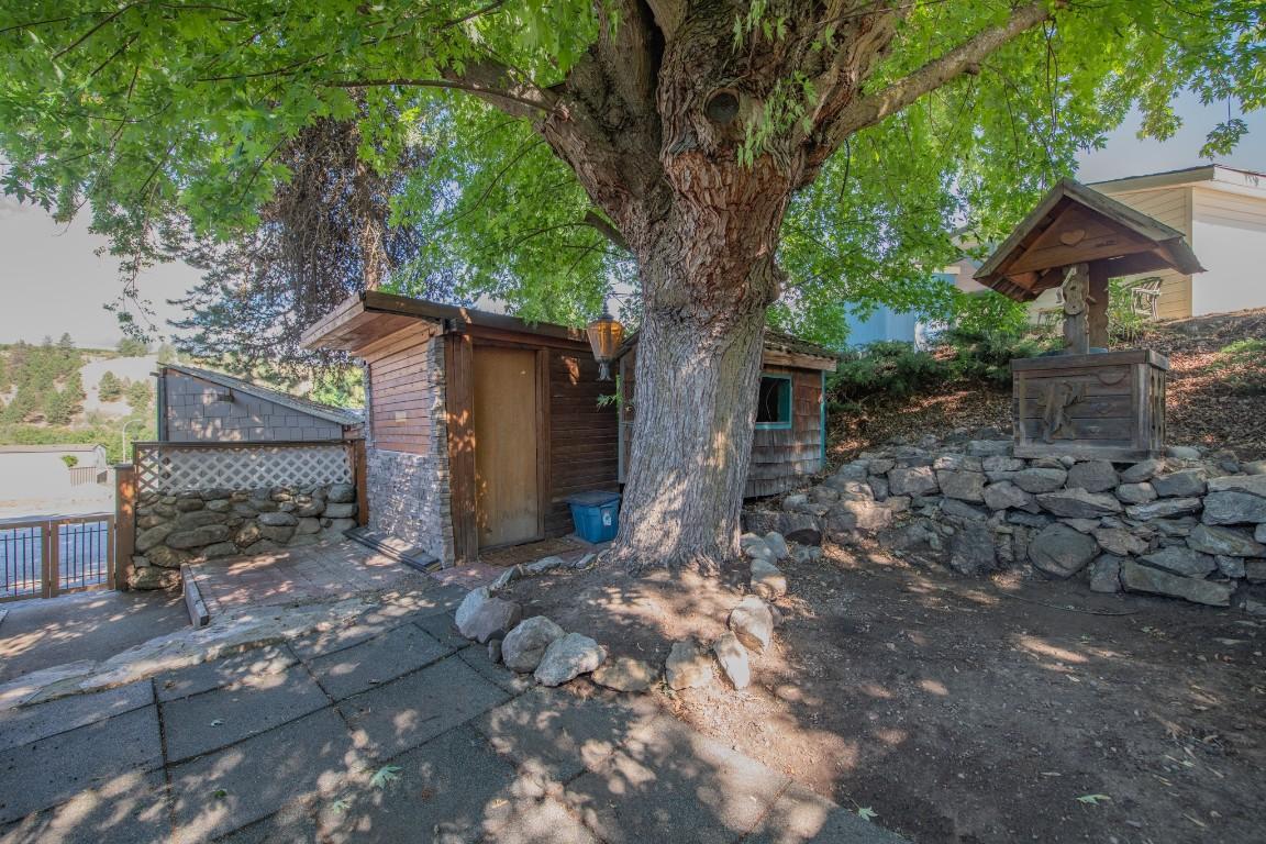 211-15401 Kalamalka Road, Coldstream, BC