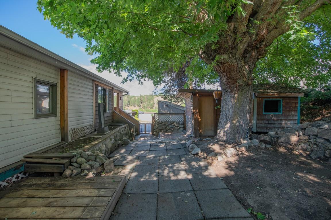 211-15401 Kalamalka Road, Coldstream, BC