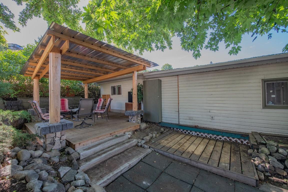 211-15401 Kalamalka Road, Coldstream, BC