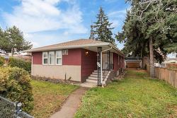 1043 Harvey Avenue Kelowna, BC V1Y 2E6
