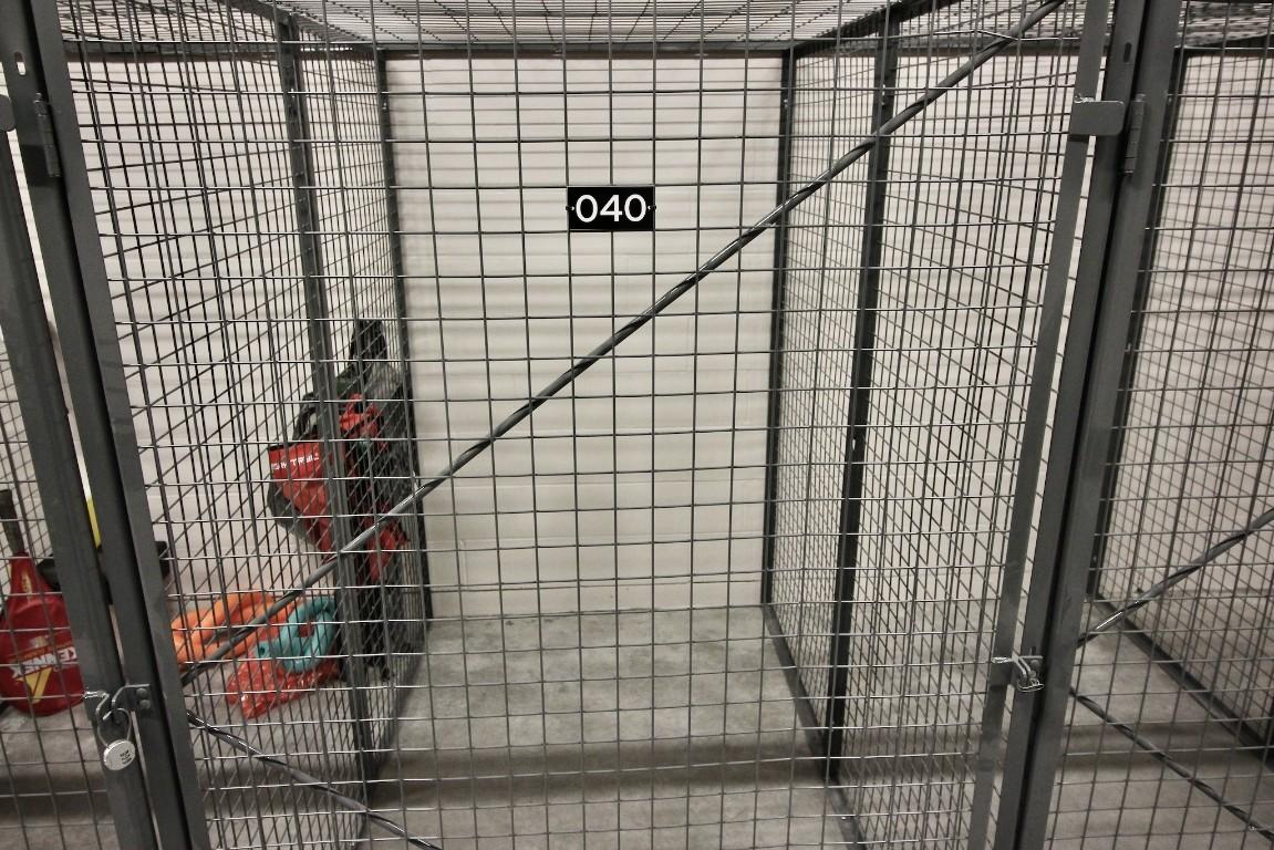 411-3340 Lakeshore Road, Kelowna, BC - Photo Showing Bathroom