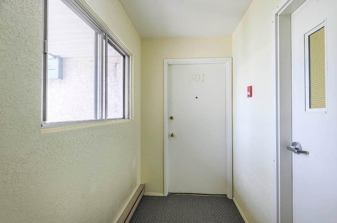 16-245 Park Drive, Clearwater, BC - Indoor Photo Showing Other Room