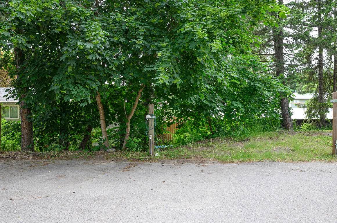 16-245 Park Drive, Clearwater, BC - Outdoor