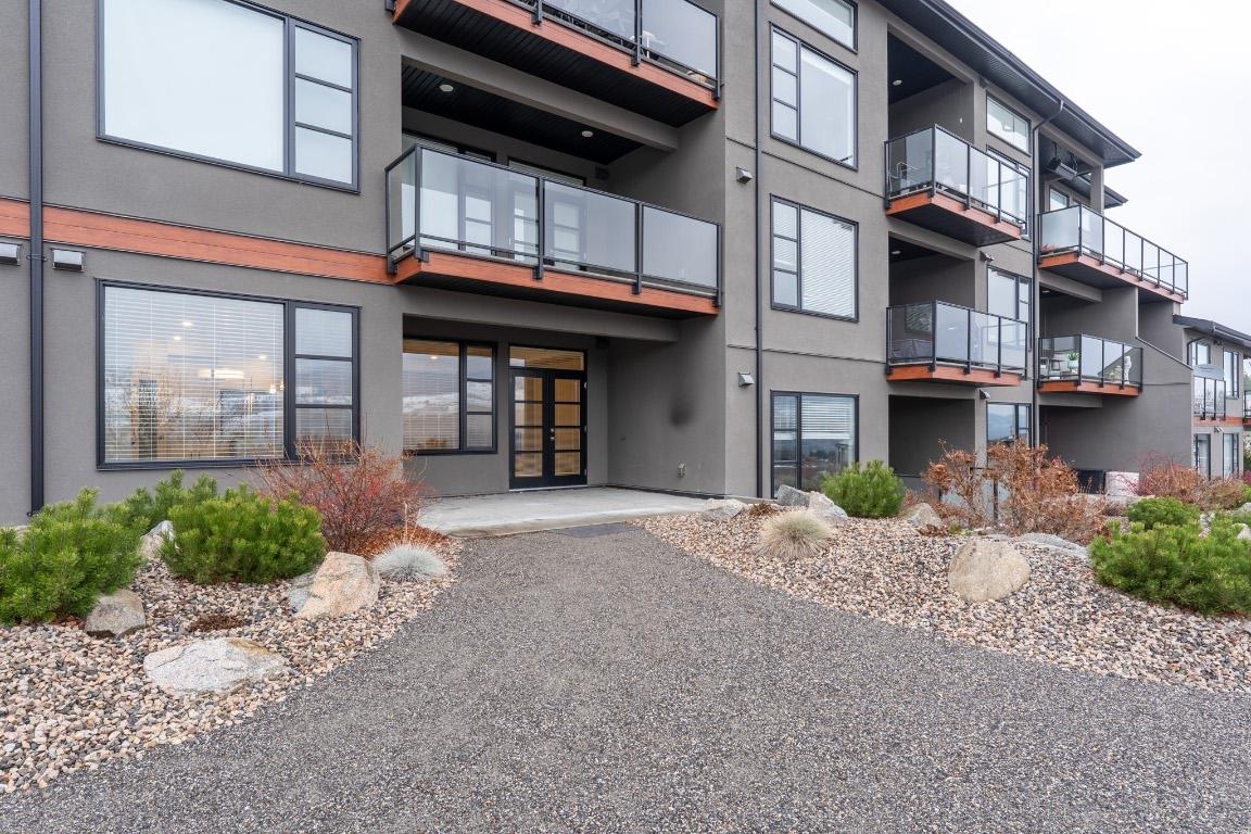 5-9700 Santina Road, Lake Country, BC - Outdoor