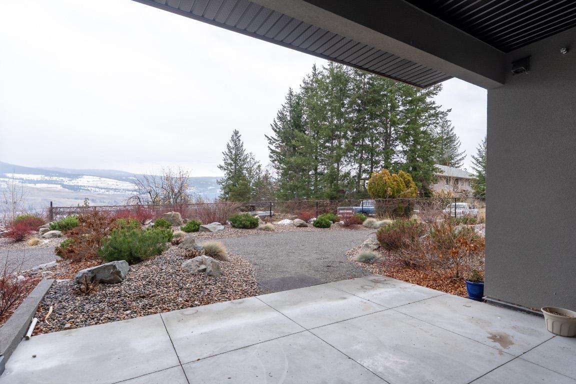 5-9700 Santina Road, Lake Country, BC - Outdoor