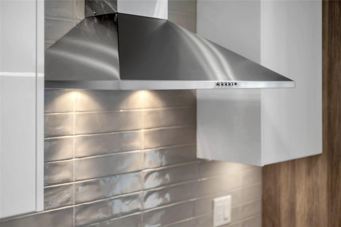 502C-3642 Mission Springs Drive, Kelowna, BC - Indoor