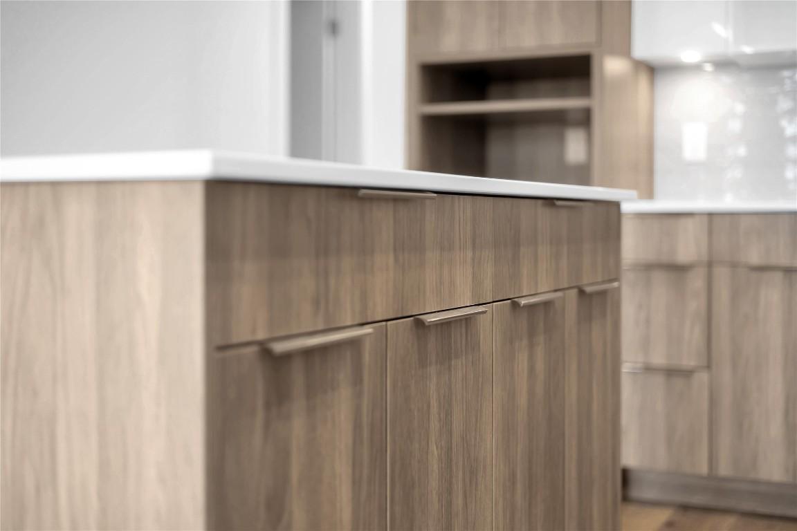 502C-3642 Mission Springs Drive, Kelowna, BC - Indoor Photo Showing Other Room