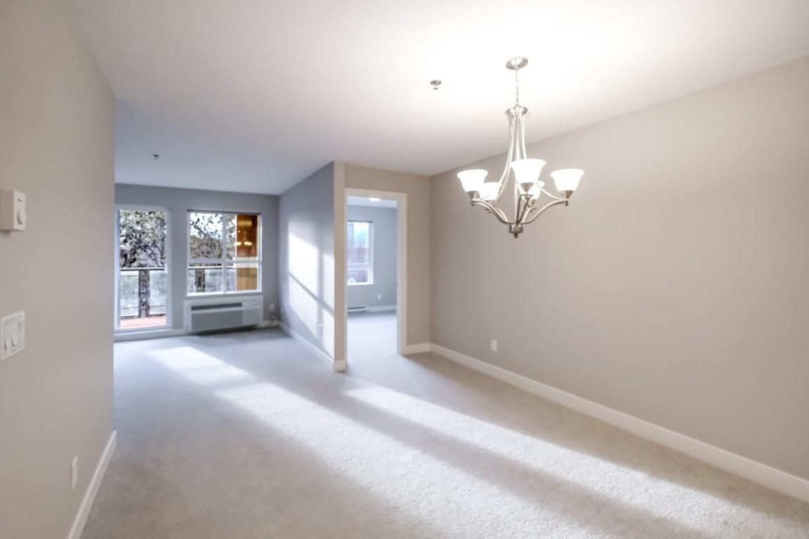 334-1099 Sunset Drive, Kelowna, BC - Indoor