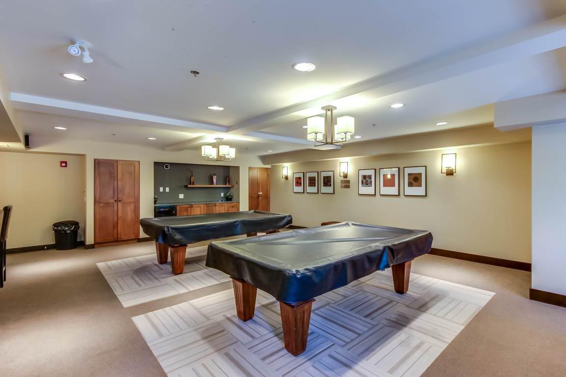 334-1099 Sunset Drive, Kelowna, BC - Indoor Photo Showing Other Room