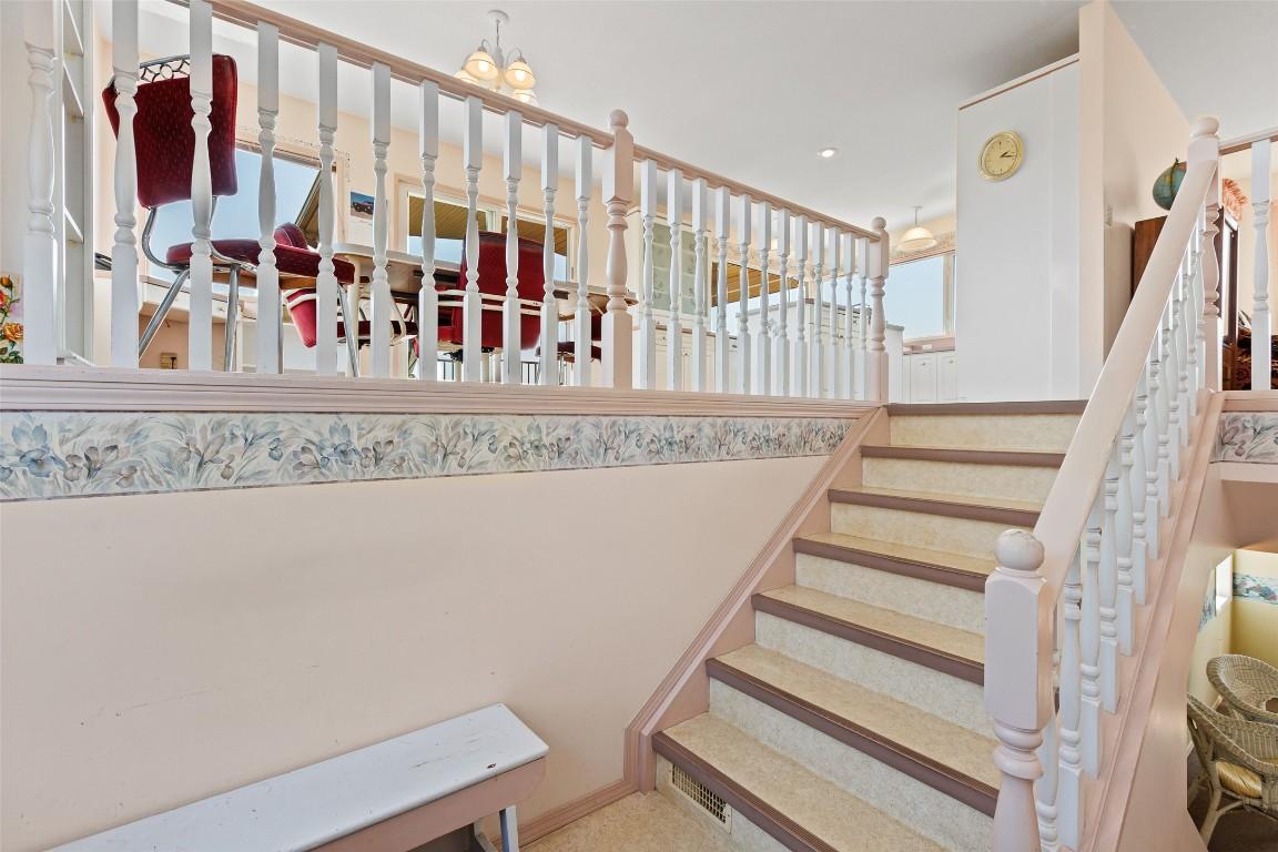 1701 Erickson Road, Creston, BC - Indoor Photo Showing Other Room