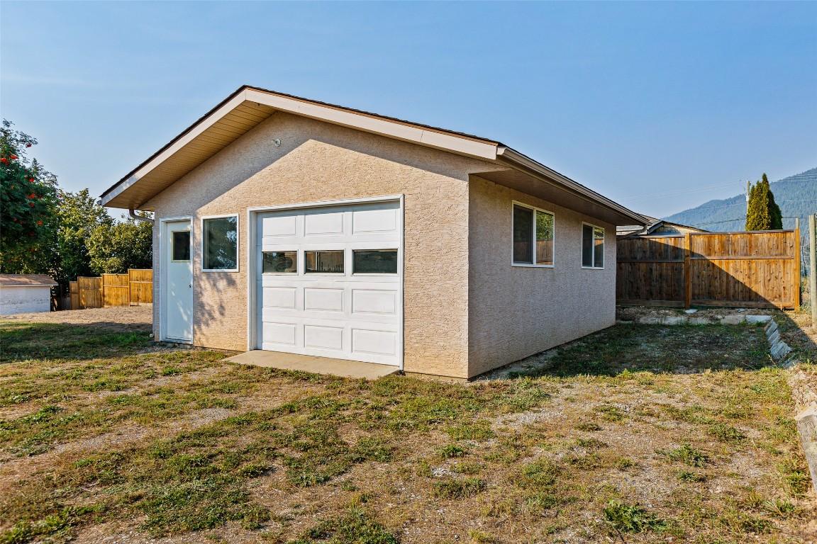 1701 Erickson Road, Creston, BC - Outdoor