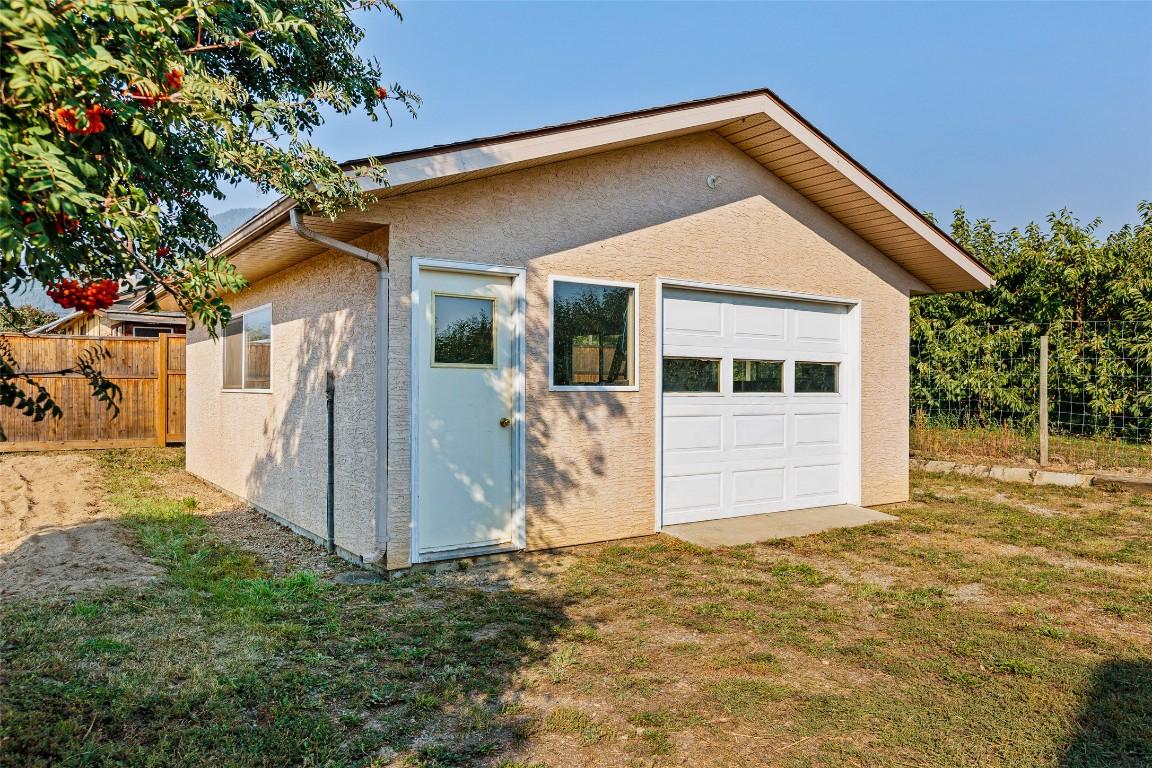 1701 Erickson Road, Creston, BC - Outdoor