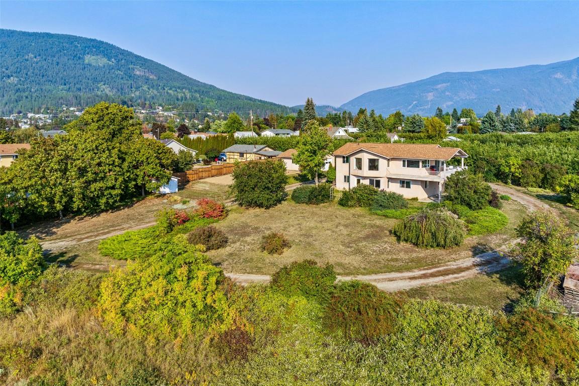 1701 Erickson Road, Creston, BC - Outdoor With View