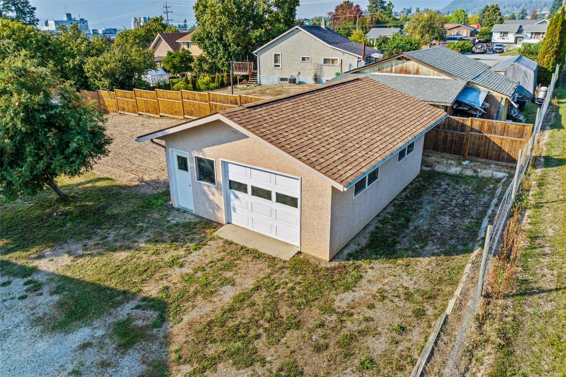 1701 Erickson Road, Creston, BC - Outdoor