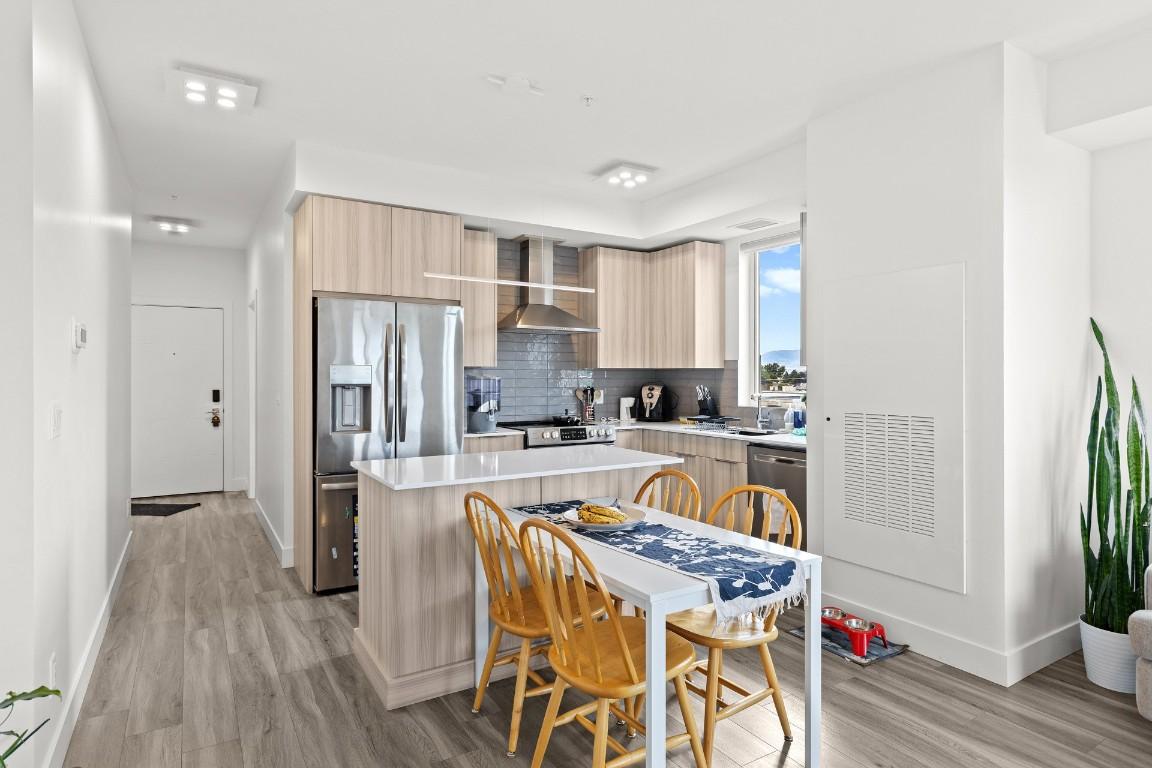 405-3634 Mission Springs Drive, Kelowna, BC - Indoor