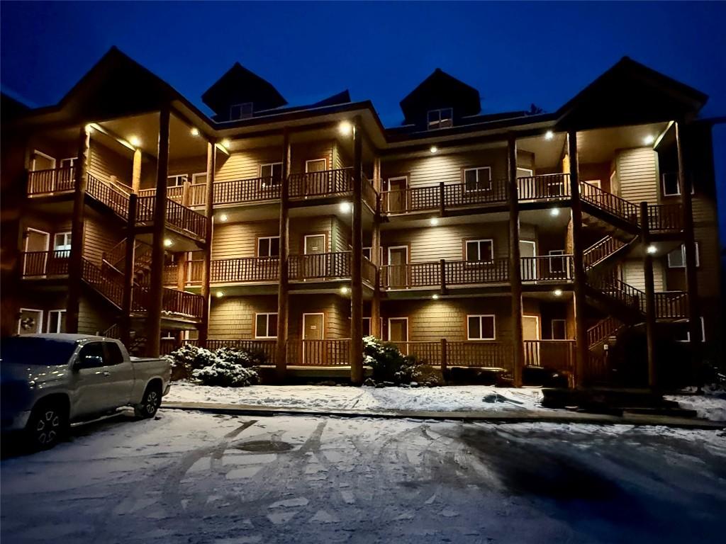 210-300 Stemwinder Drive, Kimberley, BC - Outdoor With Facade