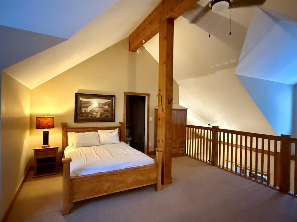 210-300 Stemwinder Drive, Kimberley, BC - Indoor Photo Showing Bedroom
