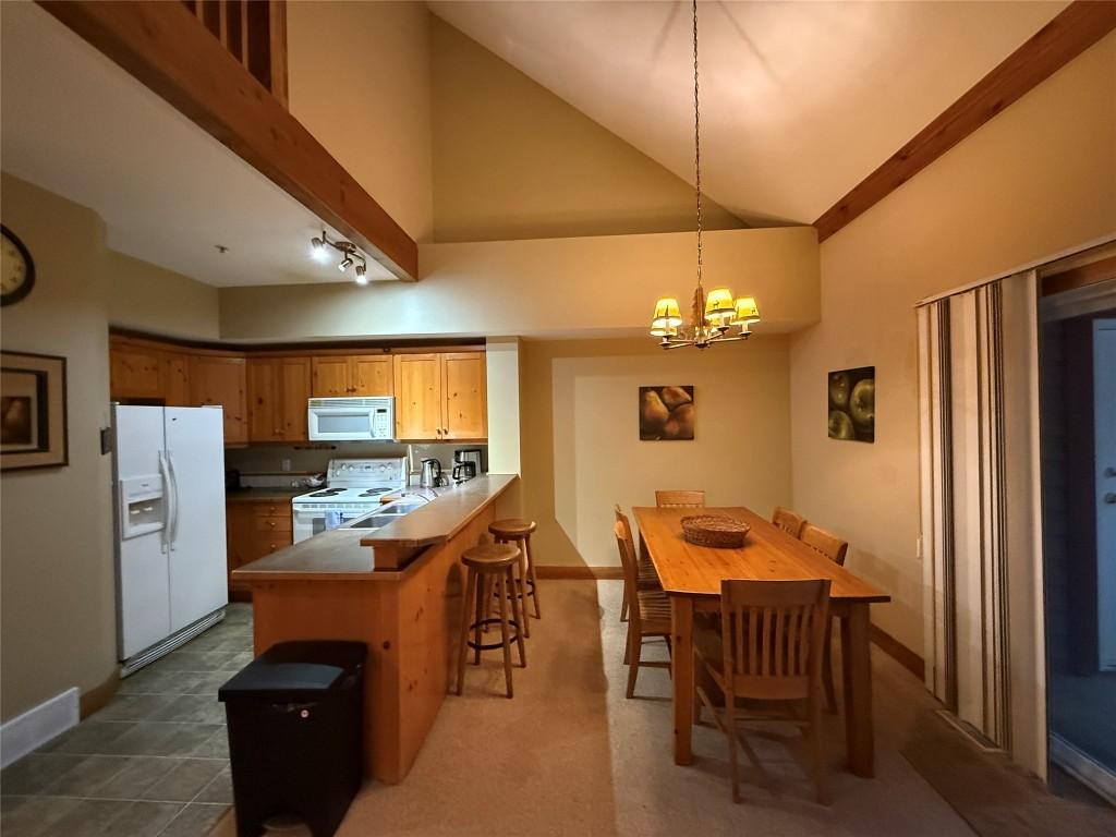 210-300 Stemwinder Drive, Kimberley, BC - Indoor Photo Showing Other Room