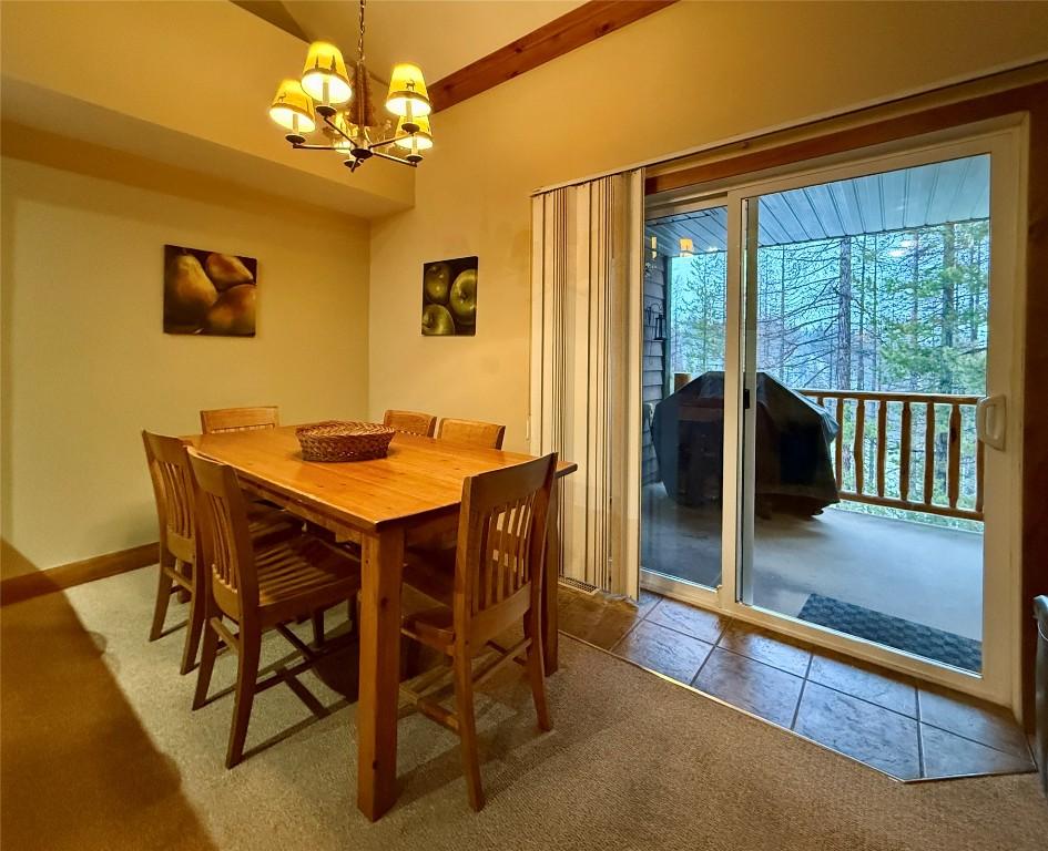 210-300 Stemwinder Drive, Kimberley, BC - Indoor Photo Showing Dining Room