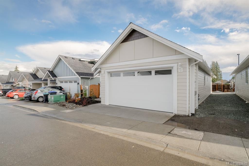 472 Hampstead St, Parksville, BC