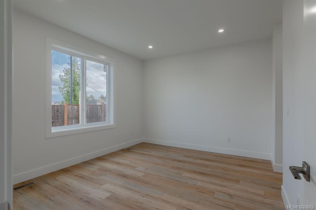 472 Hampstead St, Parksville, BC