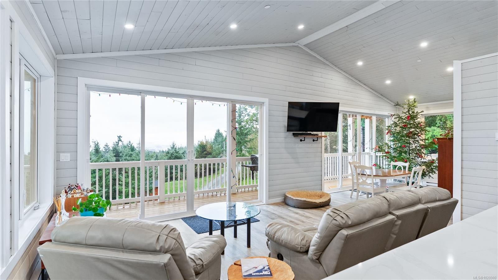 1550 Olympic Dr, Shawnigan Lake, BC