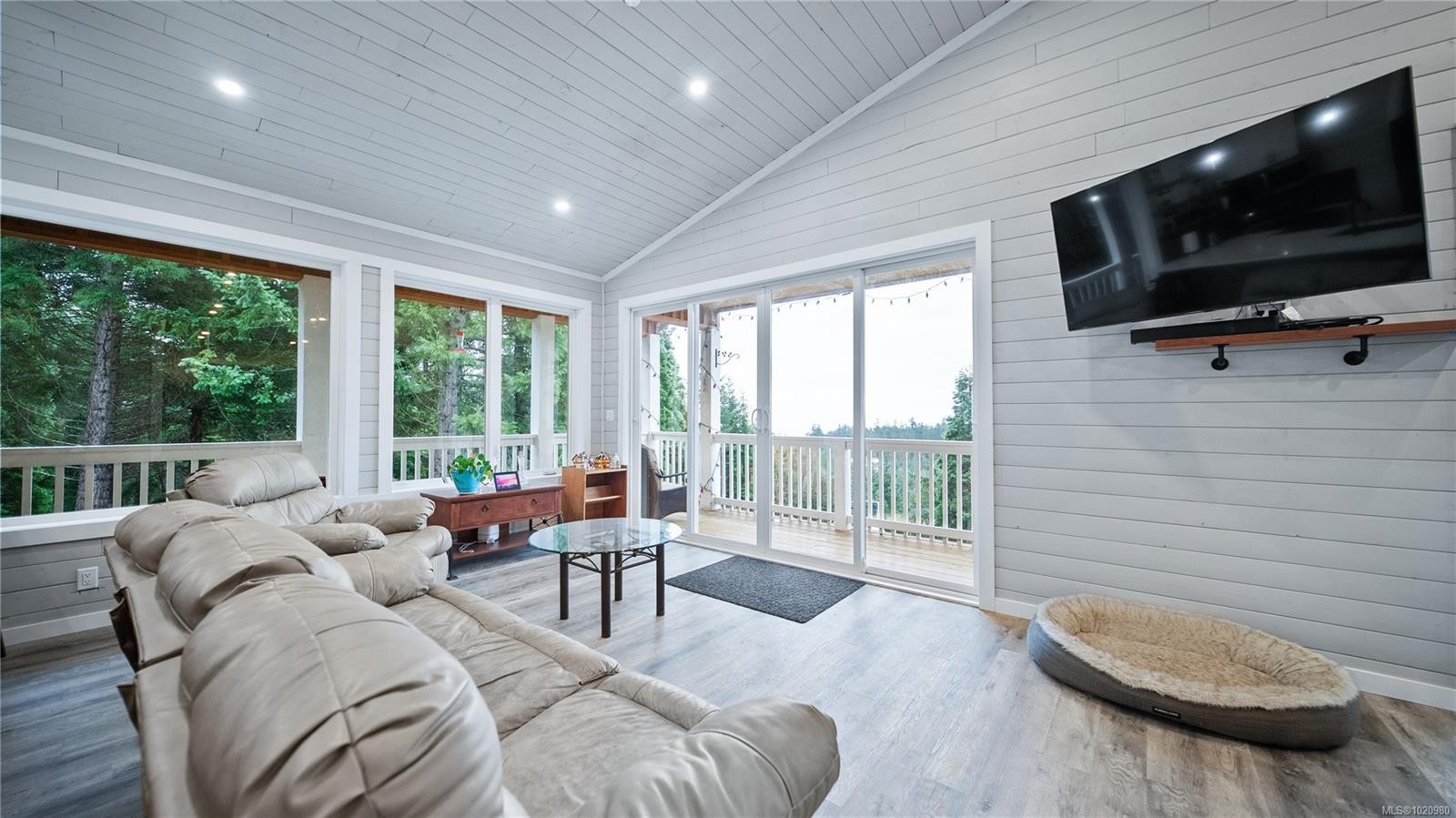 1550 Olympic Dr, Shawnigan Lake, BC