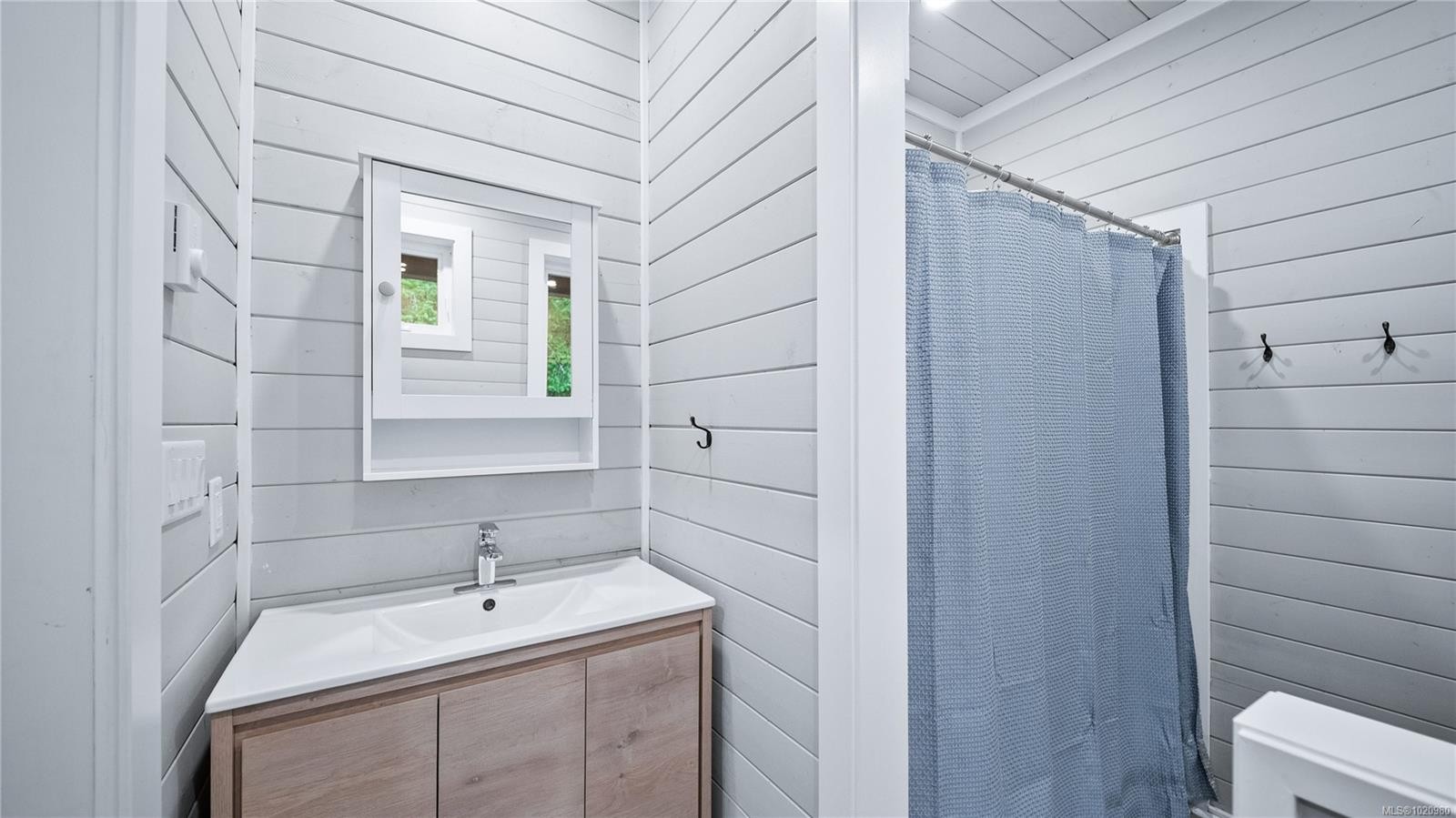 1550 Olympic Dr, Shawnigan Lake, BC