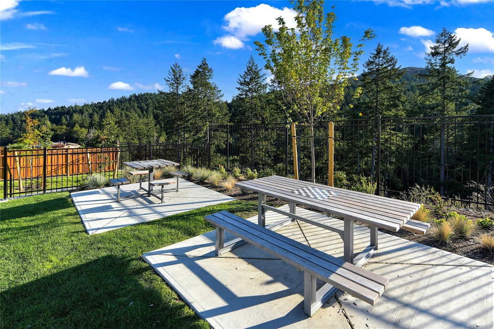 2853 Ledgestone Cres, Langford, BC