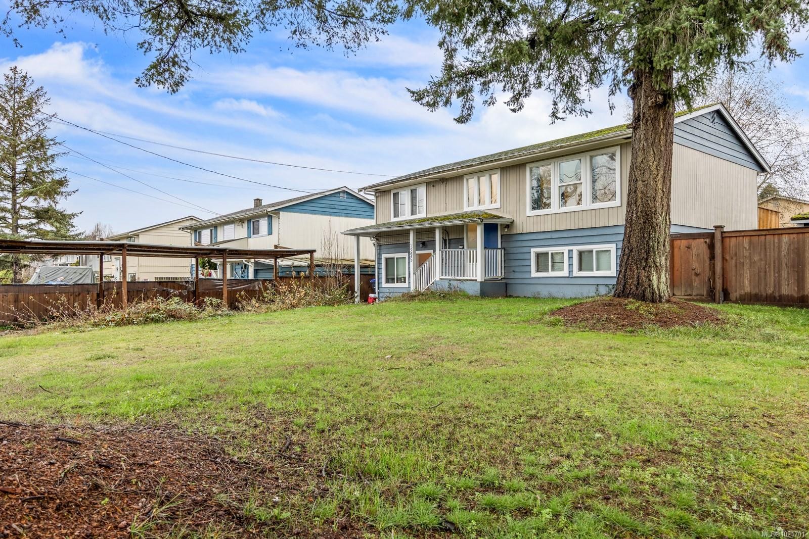 2295 Fitzgerald Ave, Courtenay, BC