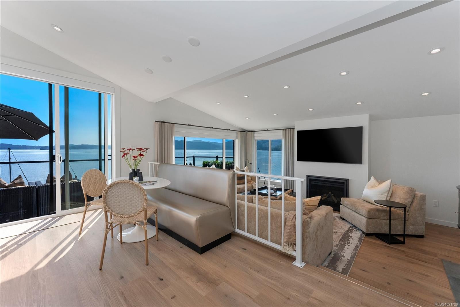 4-1723 Sandy Beach Rd, Mill Bay, BC