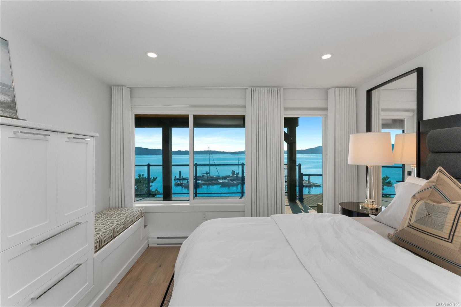 4-1723 Sandy Beach Rd, Mill Bay, BC