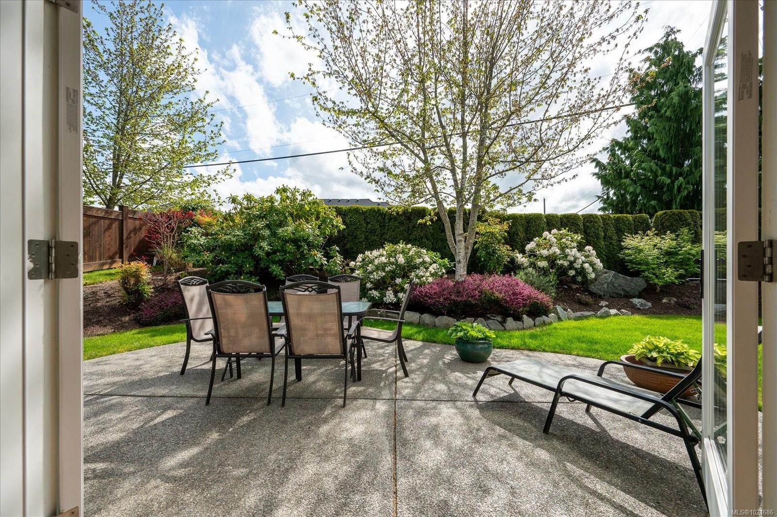 672 Lowry'S Rd, Parksville, BC