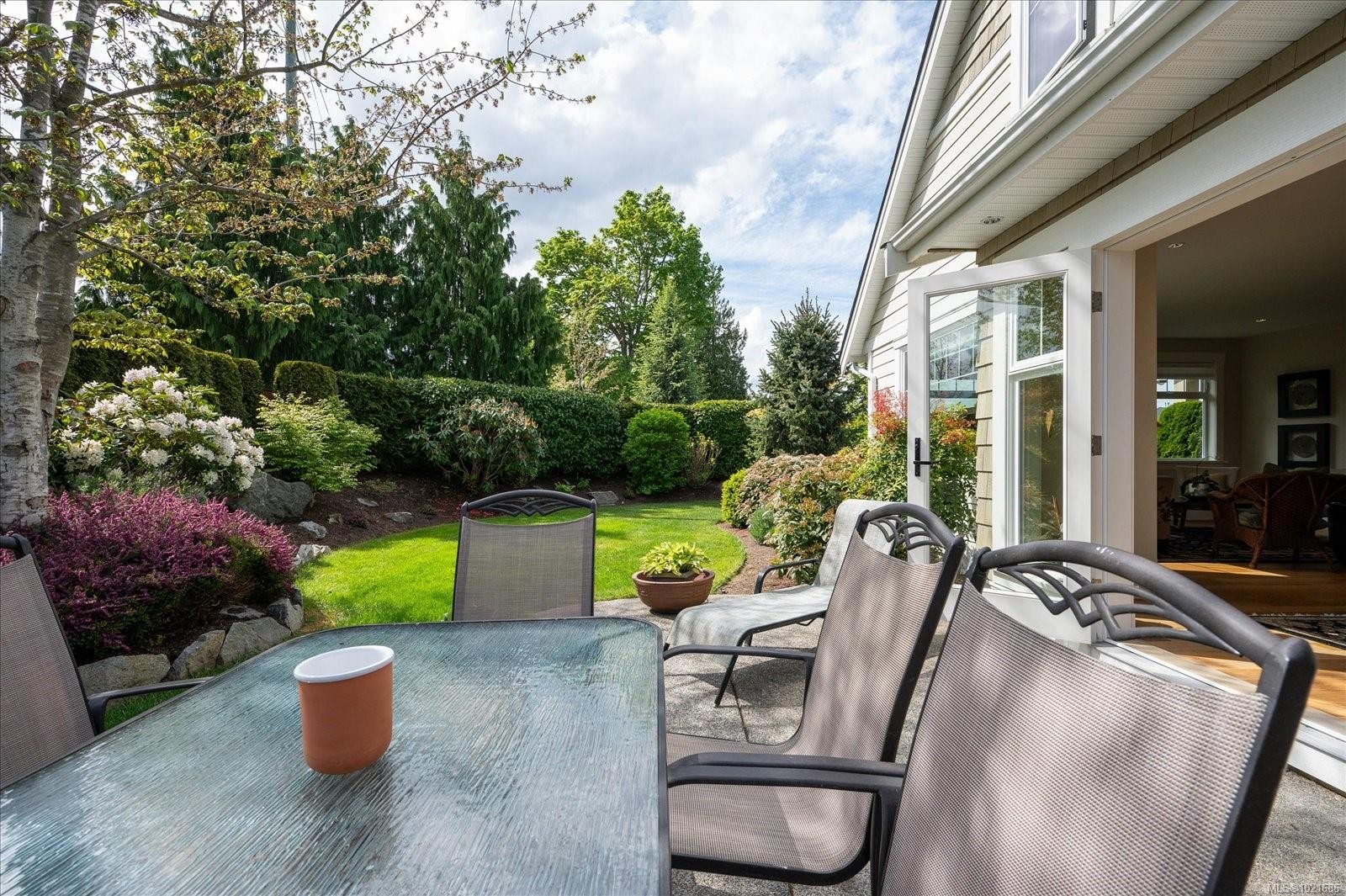 672 Lowry'S Rd, Parksville, BC