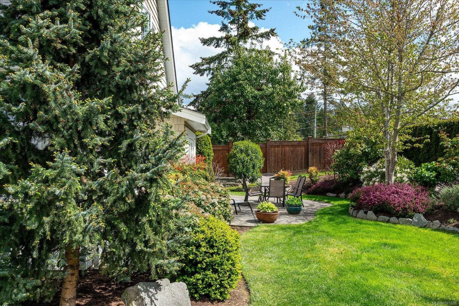 672 Lowry'S Rd, Parksville, BC