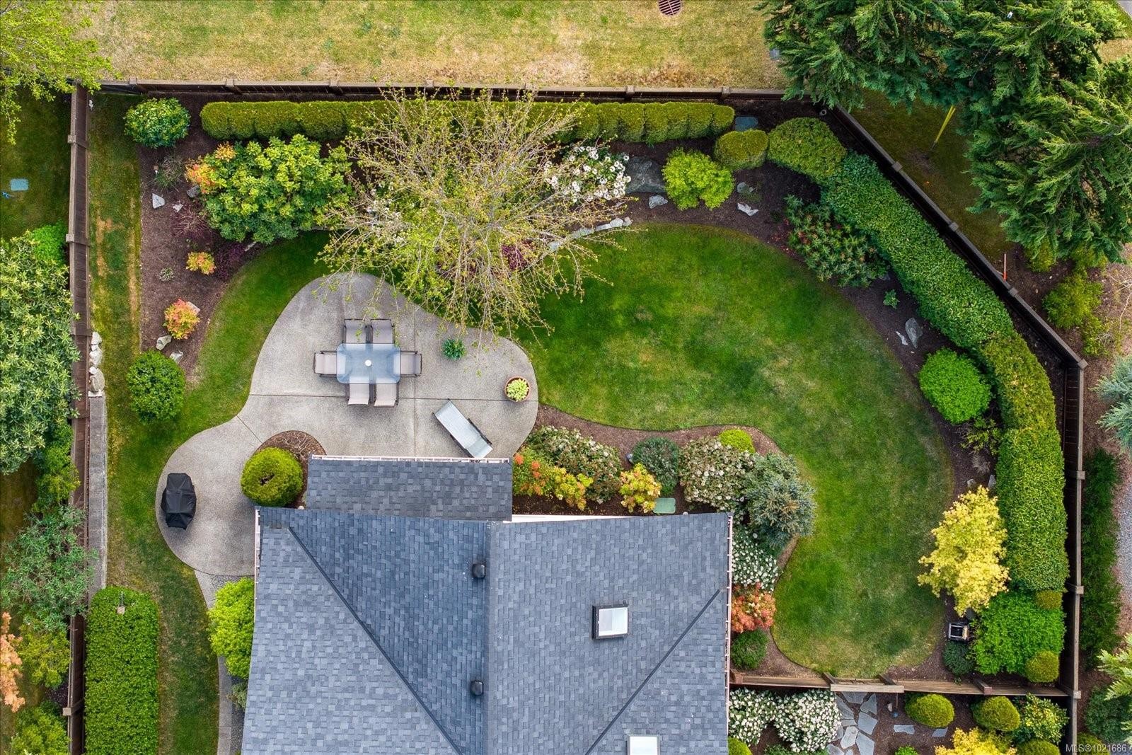 672 Lowry'S Rd, Parksville, BC