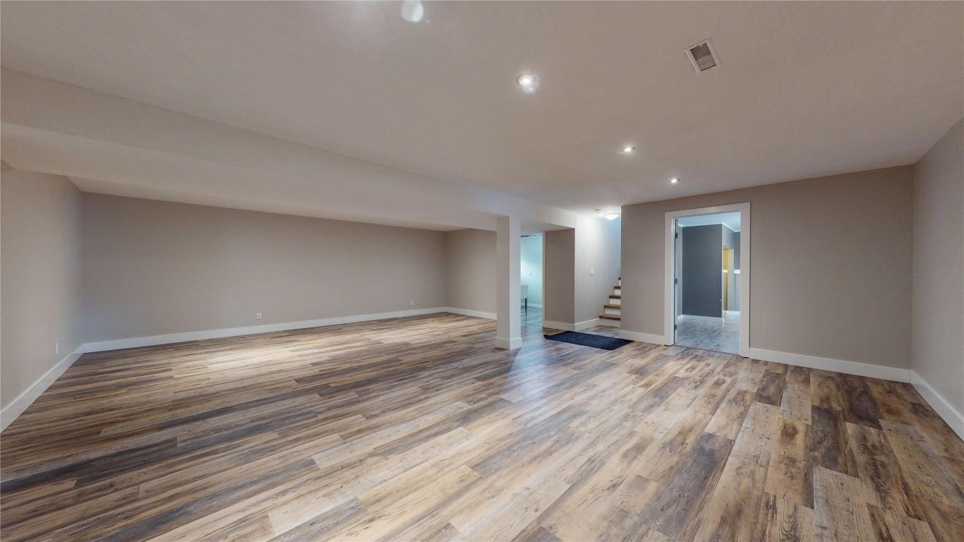 203 8Th Street, Cranbrook, BC - Indoor Photo Showing Other Room