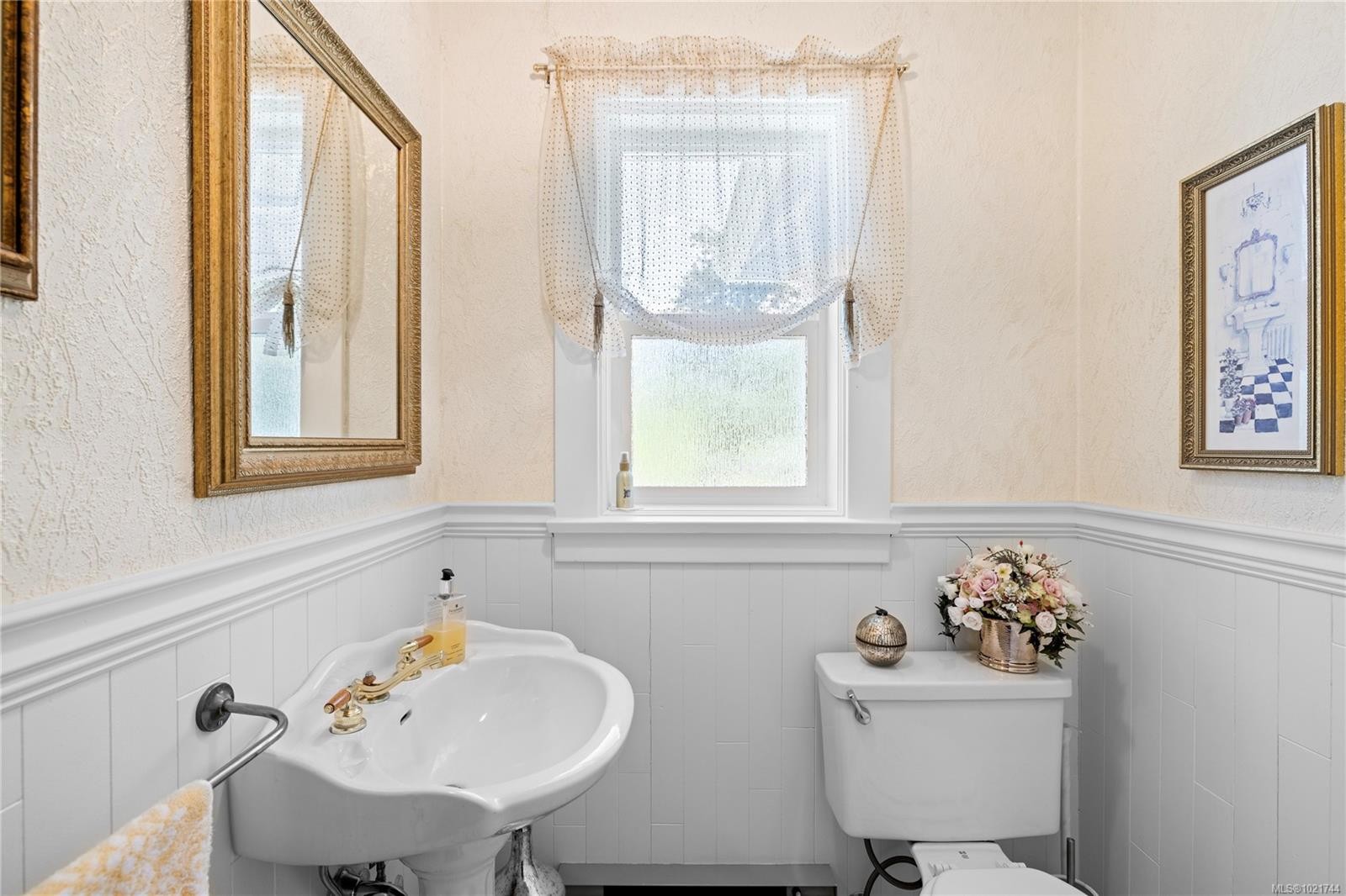 2974 7Th Ave, Port Alberni, BC