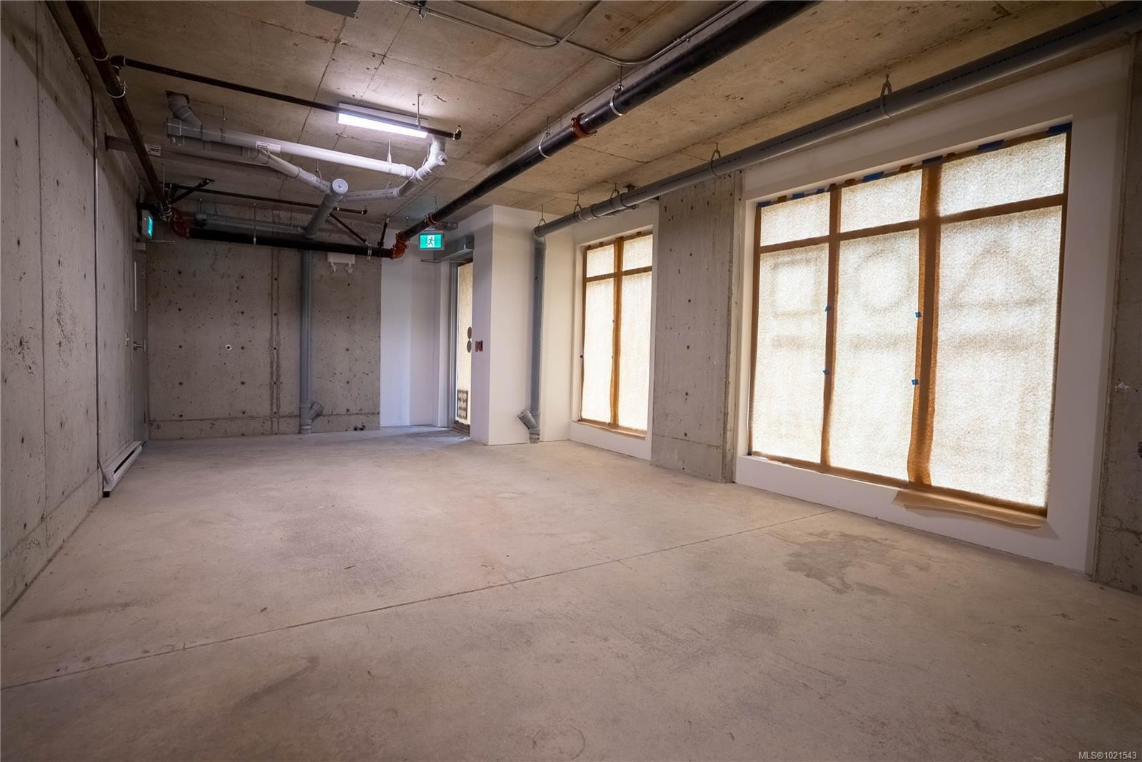 1303 Hillside Ave, Victoria, BC